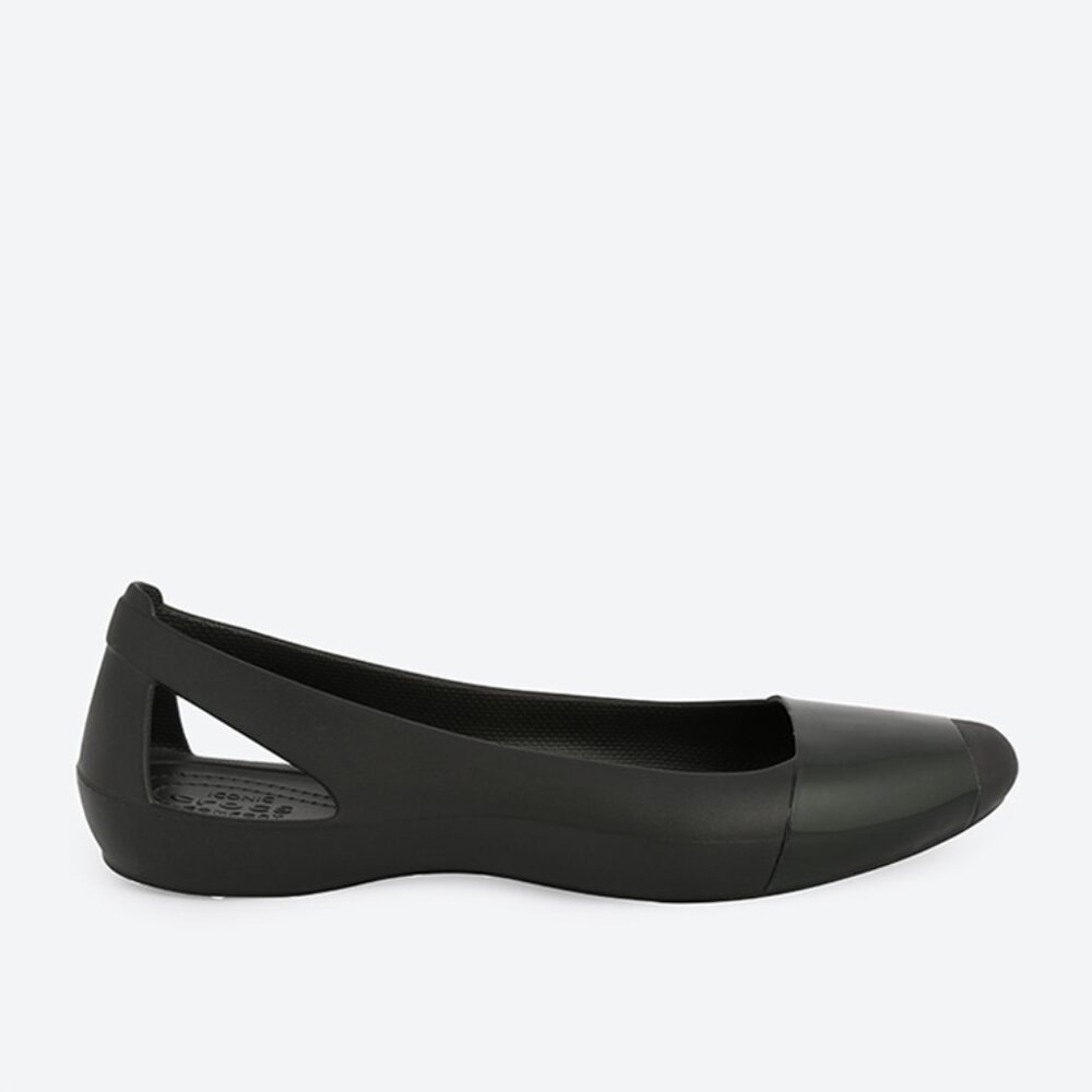 Crocs Women's Black Sienna Textured Slip-On Casual Ballet Flat Size 8‎